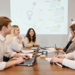 WordPress vagy JavaScript/Next.js? Melyik a jobb választás a weboldal készítéséhez?